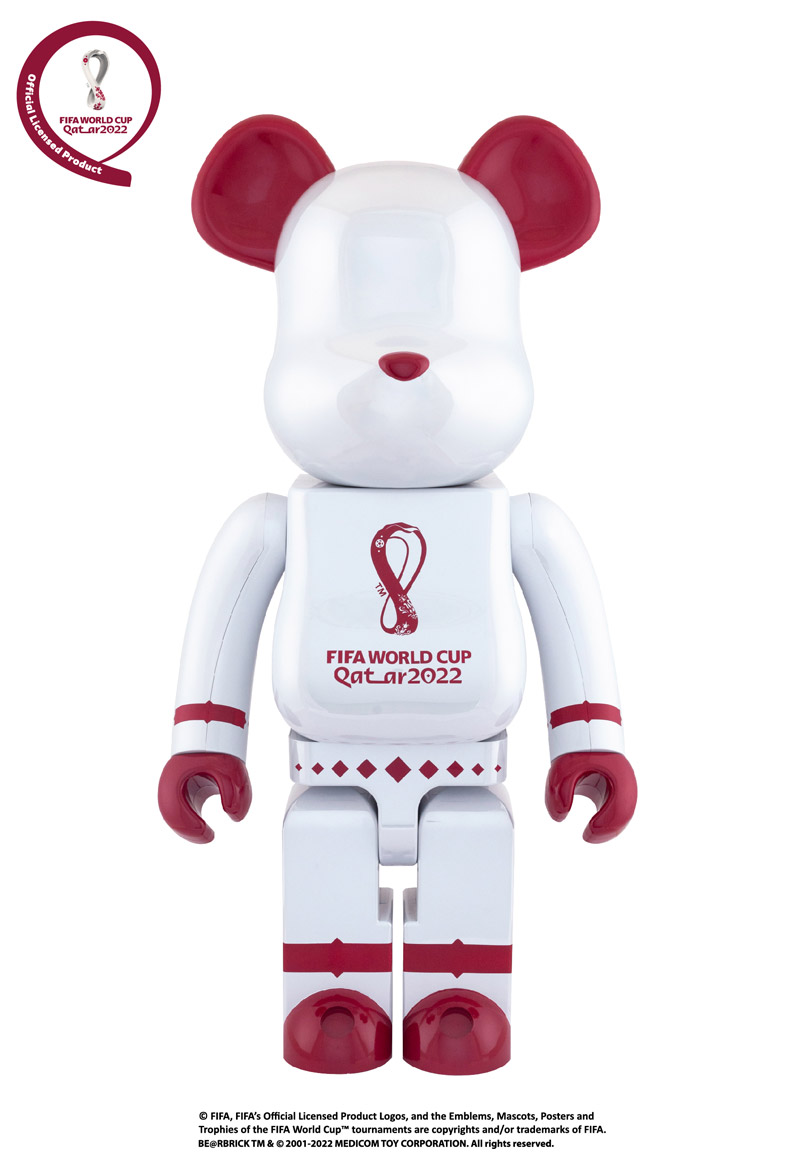 BE@RBRICK - FIFA WORLD CUP QATAR 2022 (TM) OLP WHITE CHROME 1000%